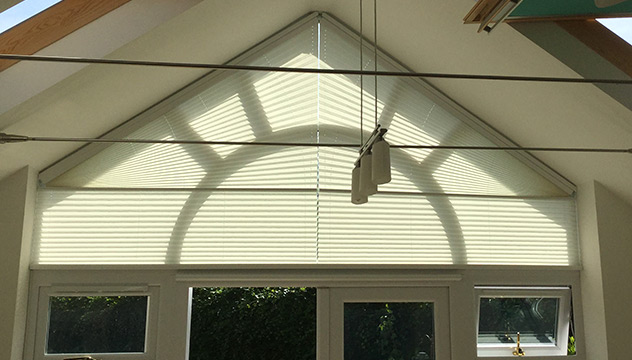 pureaspect Gable blinds for different types of gables - apex
