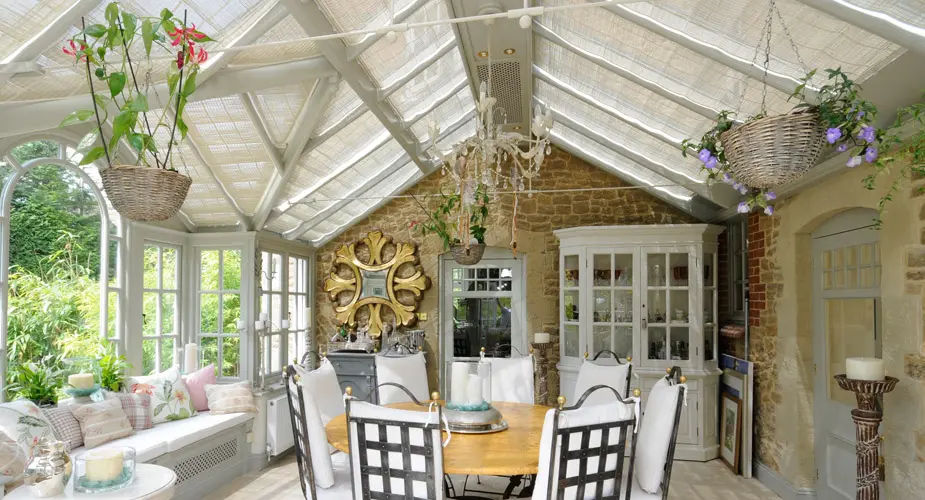 Discover the Best Ceiling Blinds for Conservatories