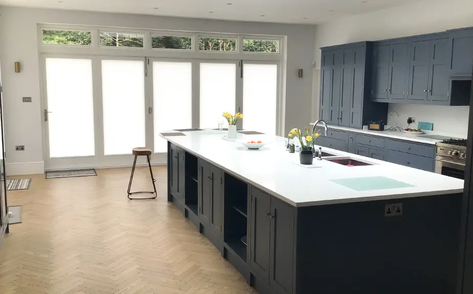What Are the Different Options for Bifold Door Blinds?