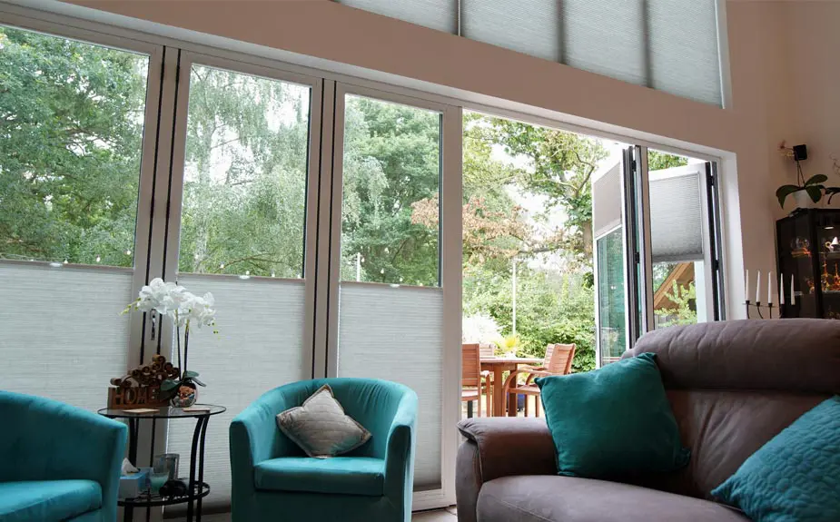 Can I Have Floor to Ceiling Blinds On My Window?