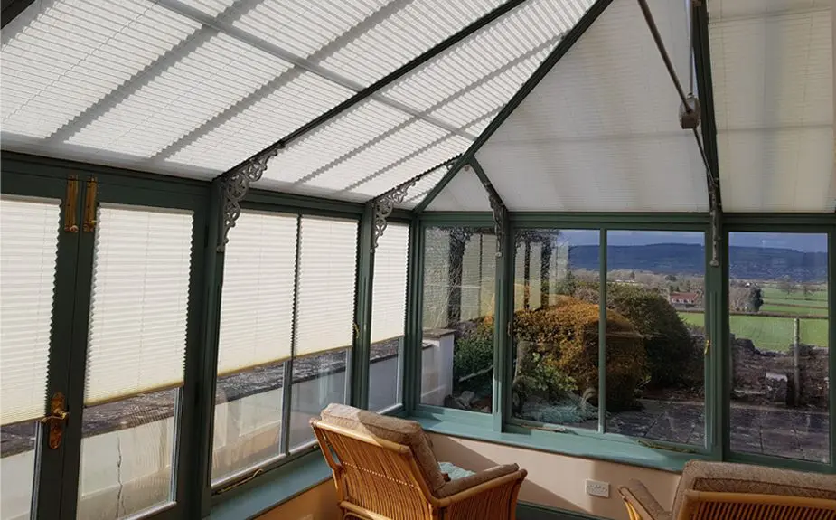 Don’t Wash Any Blinds in Bleach