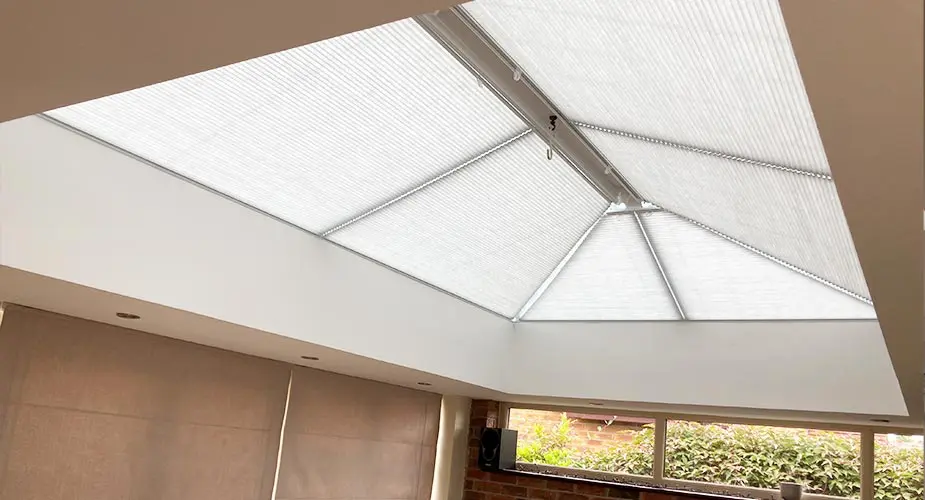 Flat Roof Skylight Blinds Ideas For Your Home