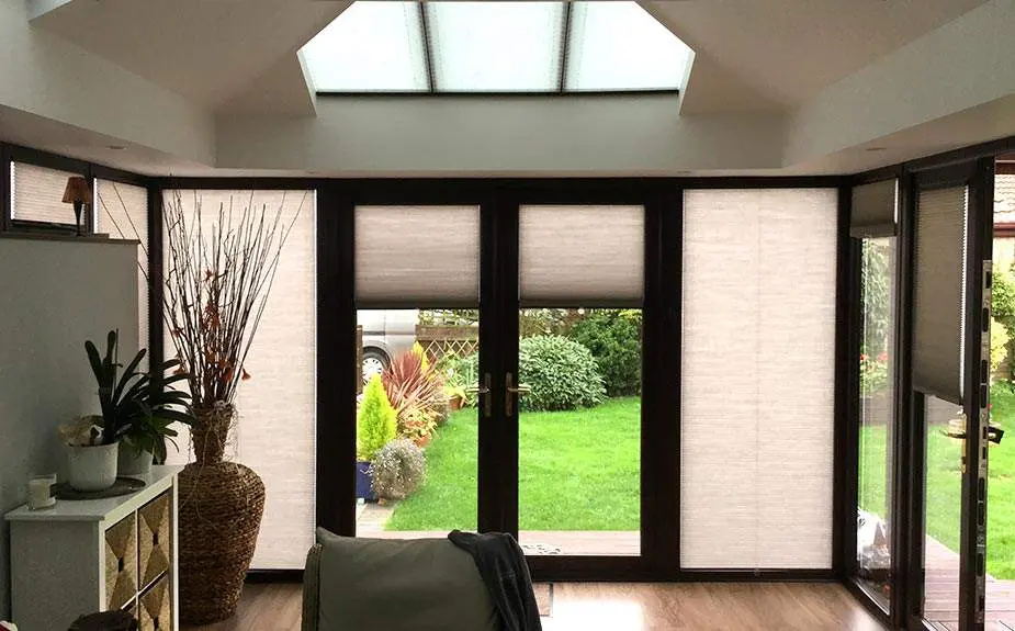 Transforming an Extension with a Semi-Solid Roof