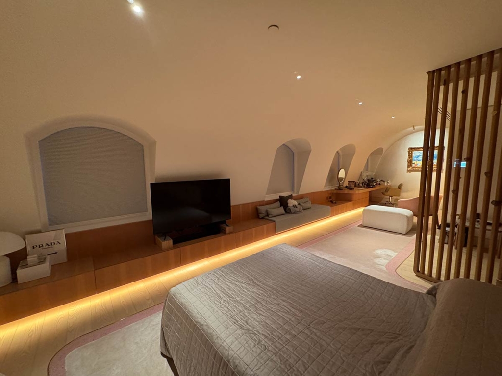 Arched Duette® Blinds