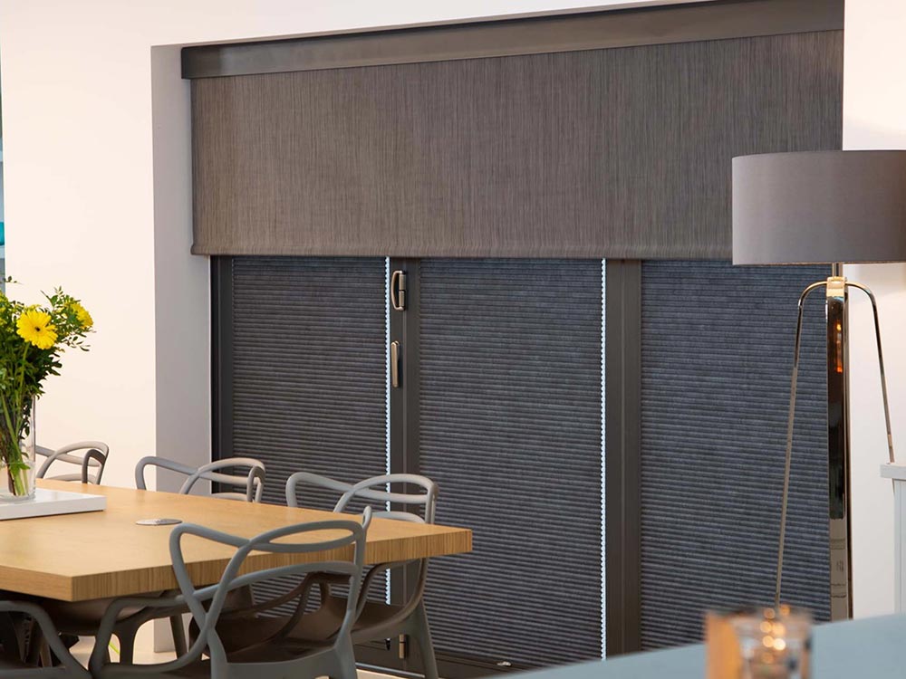Bi-Fold Door Blinds with Roller and Duette fabric